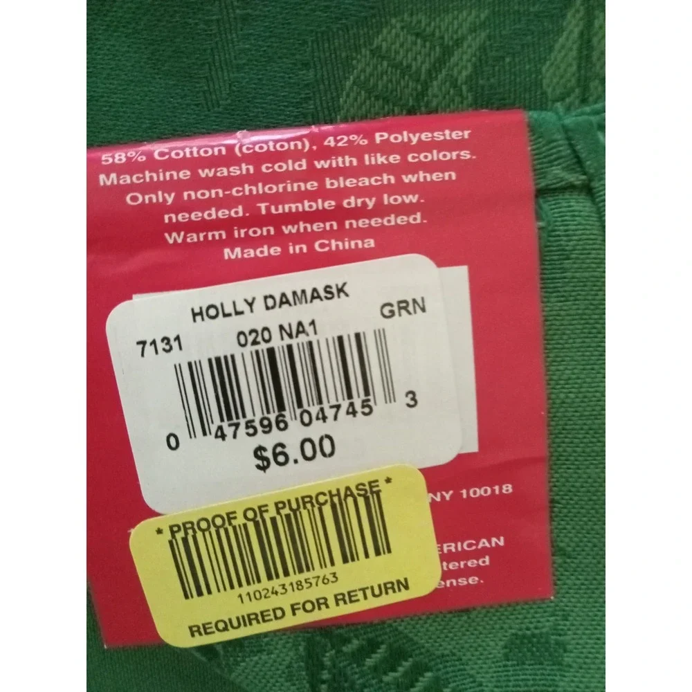 Lenox Green Holly Damask Set of 6 Napkins 18